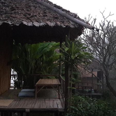 Nusha Homestay Пай Екстериор снимка